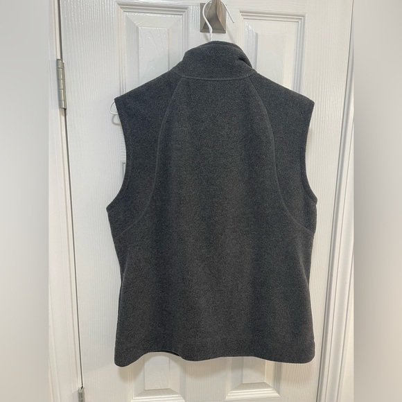 Columbia Women’s Grey Vest, Medium, Front Zip, Two Pockets, Lightweight, Sporty - Picture 4 of 4